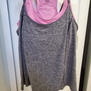 Livi Active Tank top and sports bra in 1